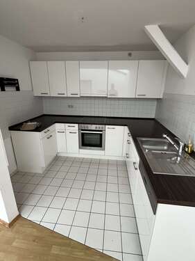 Foto - Wohnung zum Mieten in Werdau 750,00 € 143 m²