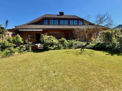Foto - Haus zum Kaufen in Nienburg (Weser) 340.000,00 € 143 m²