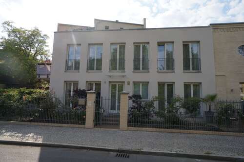 Foto - Haus zum Mieten in Potsdam 3.200,00 € 214.24 m²