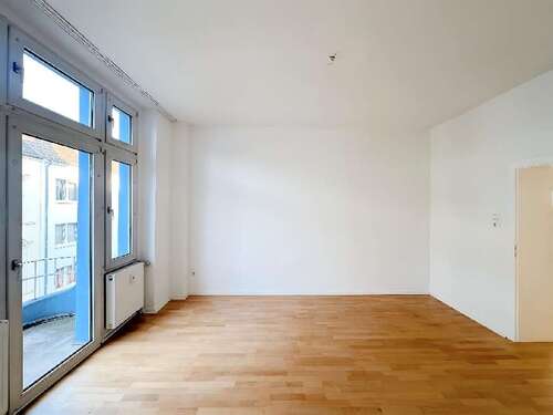 Foto - Wohnung zum Mieten in Krefeld-Krefeld 575,00 € 77 m²