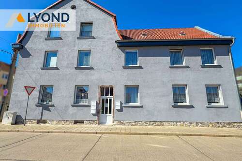 Foto - Haus zum Kaufen in Aschersleben 290.000,00 € 315 m²