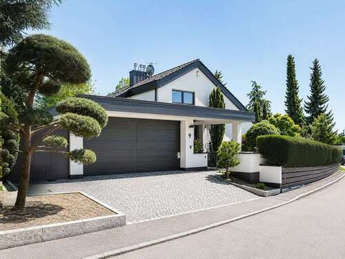 Foto - Haus zum Kaufen in Friedberg 1.590.000,00 € 361 m²