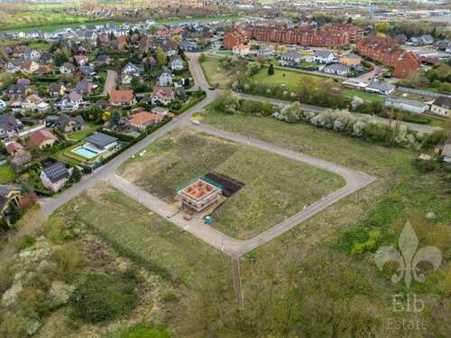 Foto - Grundstück zu verkaufen in Hermsdorf 73.080,00 € 522 m²