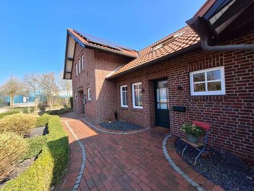 Foto - Haus zum Kaufen in Dersum 523.000,00 € 283.57 m²