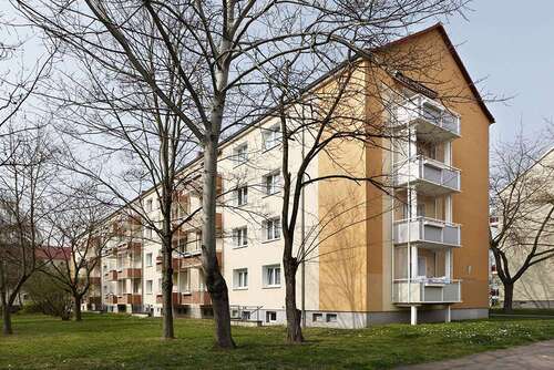 Foto - Wohnung zum Mieten in Halle (Saale) 410,34 € 58.62 m²