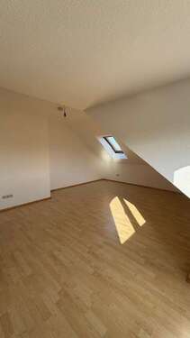 Foto - Wohnung zum Mieten in Philippsburg 820,00 € 82.45 m²