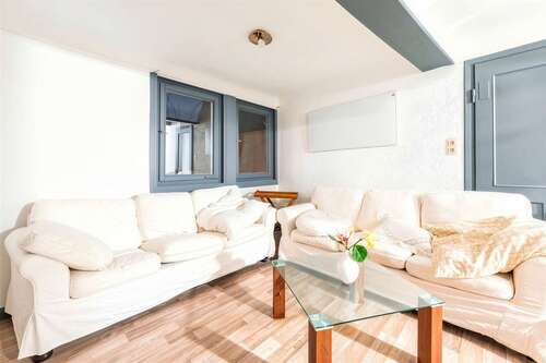 Foto - Haus zum Kaufen in Wertheim 250.000,00 € 270 m²