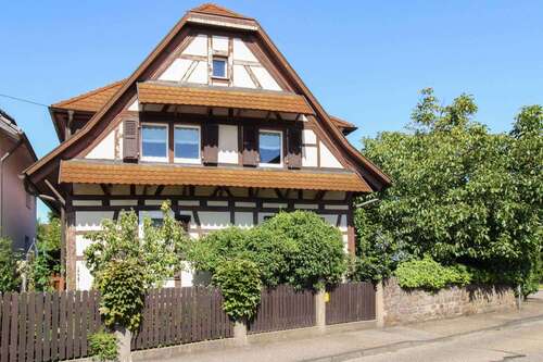 Foto - Haus zum Kaufen in Baden-Baden 385.000,00 € 152 m²