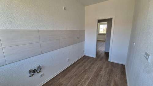 Foto - Wohnung zum Mieten in Hartha 348,54 € 58.09 m²