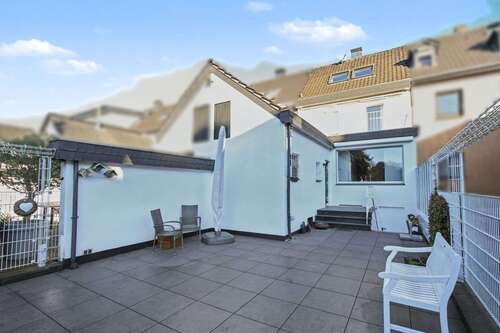 Foto - Haus zum Kaufen in Moers 345.000,00 € 115.22 m²