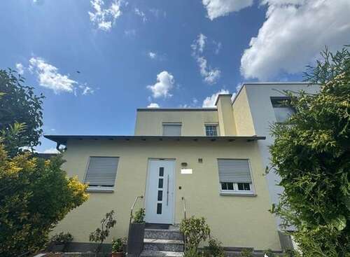 Foto - Haus zum Kaufen in Bad Homburg 1.080.000,00 € 121.12 m²