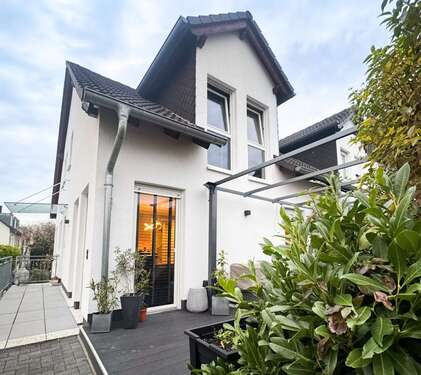 Foto - Haus zum Kaufen in Bendorf 569.000,00 € 170 m²