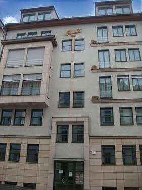 Foto - Wohnung zum Mieten in Halle 608,00 € 67.53 m²
