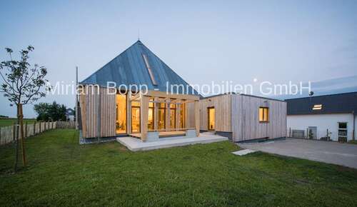 Foto - Haus zum Kaufen in Reutlingen Altenburg 1.231.500,00 € 274.34 m²