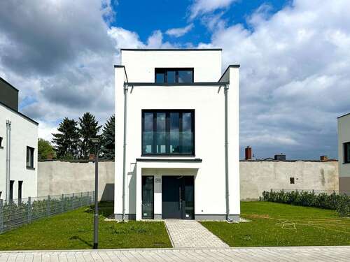 Foto - Haus zum Kaufen in Berlin 949.000,00 € 148.64 m²