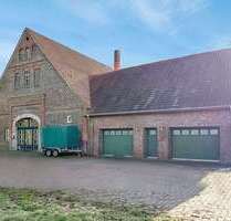 Haus zum Kaufen in Hille 380.000,00 € 383.83 m²