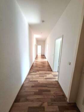 Foto - Wohnung zum Mieten in Chemnitz 700,00 € 103 m²
