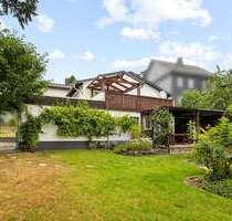 Haus zum Kaufen in Merenberg 398.000,00 € 275 m²