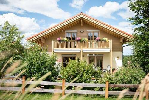 Foto - Haus zum Kaufen in Irschenberg 1.190.000,00 € 230 m²