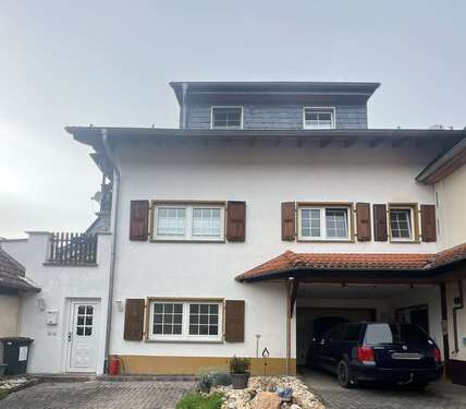 Foto - Haus zum Kaufen in Grävenwiesbach 349.000,00 € 325.15 m²