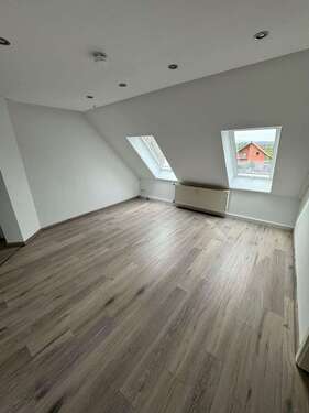 Foto - Wohnung zum Mieten in Erbes-Büdesheim 600,00 € 56 m²