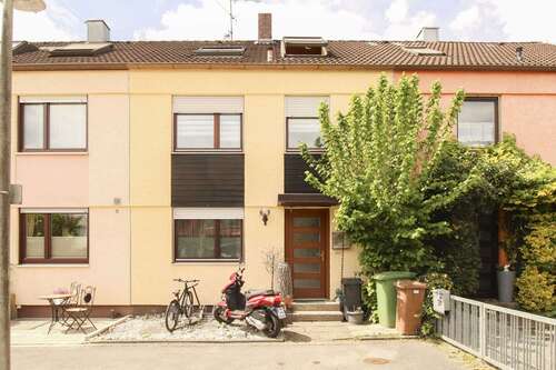 Foto - Haus zum Kaufen in Wendelstein 440.000,00 € 132 m²