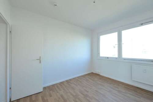 Foto - Wohnung zum Mieten in Halle 316,00 € 41.3 m²