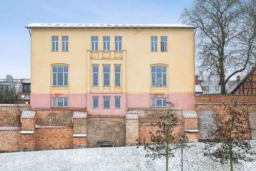 Foto - Haus zum Kaufen in Rostock 980.000,00 € 470.26 m²