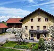 Haus zum Kaufen in Freyung 469.000,00 € 252 m²