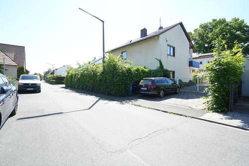 Foto - Haus zum Kaufen in Marloffstein 989.000,00 € 252.26 m²