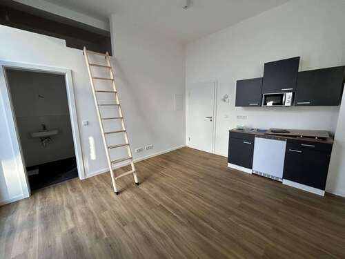 Foto - Wohnung zum Mieten in Ludwigshafen am Rhein 480,00 € 18 m²