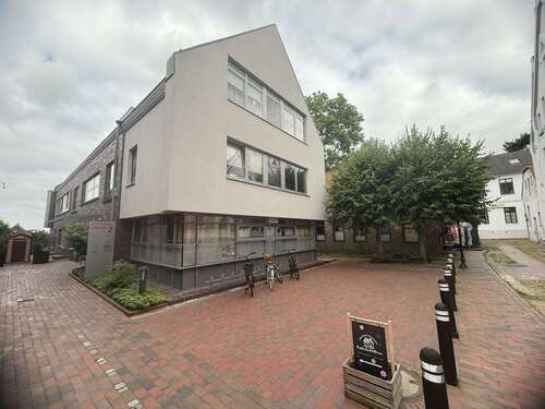 Foto - Wohnung zum Mieten in Jever 900,00 € 109 m²