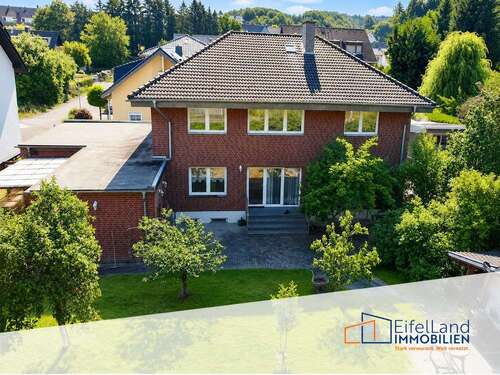 Foto - Haus zum Kaufen in Schleiden 619.000,00 € 220 m²