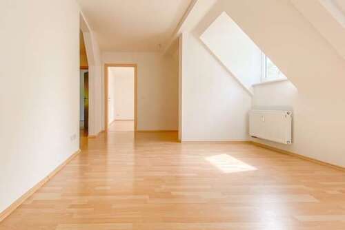 Foto - Wohnung zum Mieten in Chemnitz 599,00 € 105.72 m²