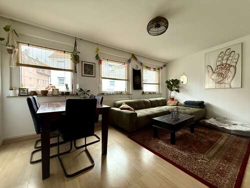 Foto - Wohnung zum Mieten in Stuttgart-Untertürkheim 920,00 € 67 m²