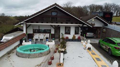 Foto - Haus zum Kaufen in Gundelsheim 450.000,00 € 120 m²