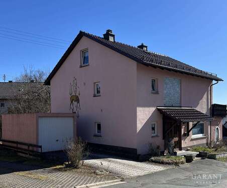 Foto - Haus zum Kaufen in Wilhelmsthal 129.000,00 € 204 m²