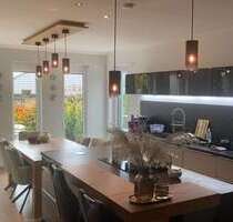 Haus zum Kaufen in Neustrelitz 950.000,00 € 240 m²