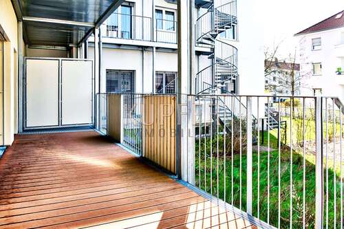 Foto - Wohnung zum Mieten in Erlangen 1.990,00 € 125.99 m²