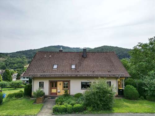 Foto - Haus zum Kaufen in Witzenhausen 320.000,00 € 230 m²