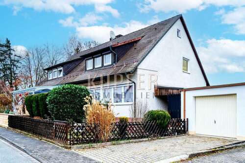 Foto - Haus zum Kaufen in Forchheim 360.000,00 € 103.29 m²
