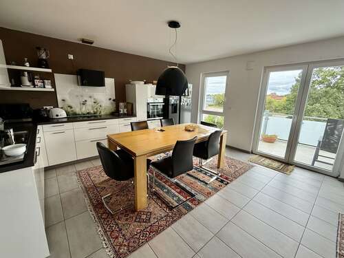 Foto - Wohnung zum Mieten in Neustadt 780,00 € 81 m²