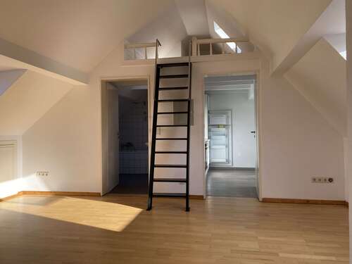 Foto - Wohnung zum Mieten in Krefeld 345,00 € 30 m²