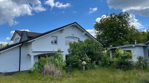 Foto - Haus zum Kaufen in Rehfelde 498.000,00 € 281 m²