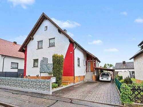 Foto - Haus zum Kaufen in Maxhütte-Haidhof 319.000,00 € 130 m²