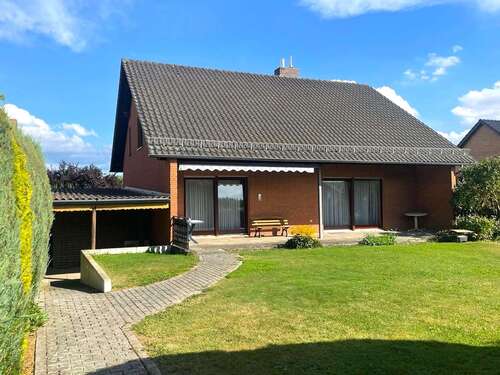 Foto - Haus zum Kaufen in Rollshausen 320.000,00 € 183 m²