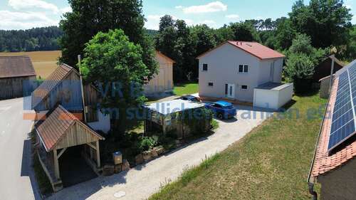 Foto - Haus zum Kaufen in Neuendettelsau 749.000,00 € 155 m²