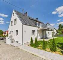 Haus zum Kaufen in Adelsried 900.000,00 € 205 m²