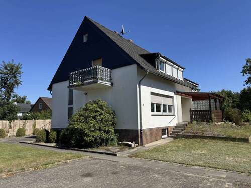 Foto - Haus zum Kaufen in Uetze OT Eltze 199.000,00 € 130 m²