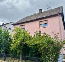 Haus zum Kaufen in Schöneck 450.000,00 € 210 m²